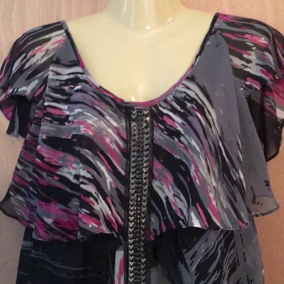 Blouse - Picture 2 of 5